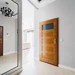 Nowy Apartament - Ulica Hallera - 6 Osob -3 Pokoje