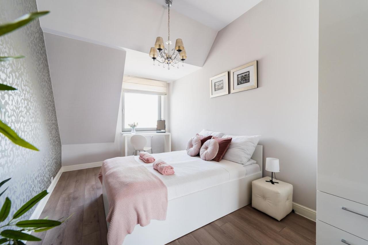 Nowy Apartament - Ulica Hallera - 6 Osob -3 Pokoje Wrocław